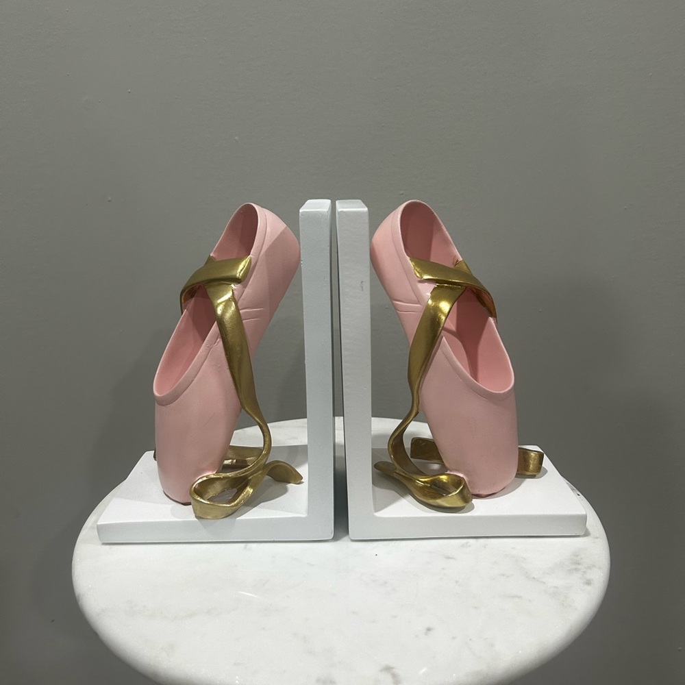 Ballerina book ends
